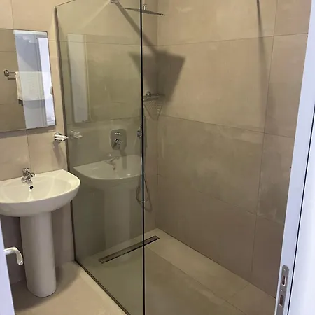 Appartement Miramare 3*