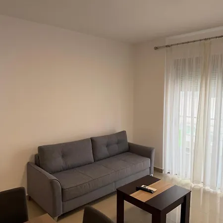 Miramare 3* Sarandë