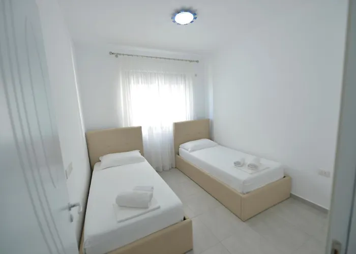 Miramare 3* Sarandë